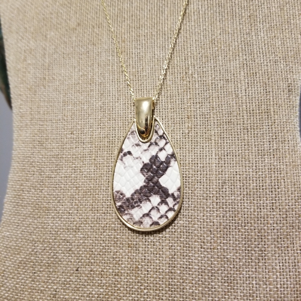 Boutique style snake print necklace